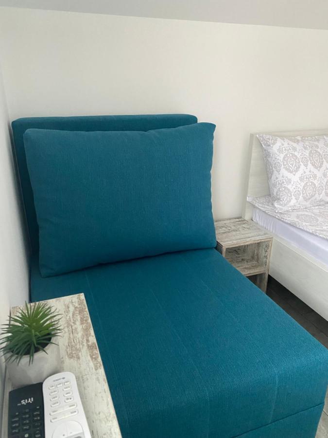 Omis Rooms Pančevo Eksteriør billede